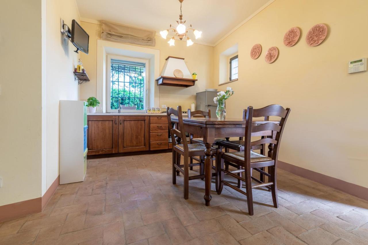 람포레키오 La Casa Medioevale B&B 외부 사진