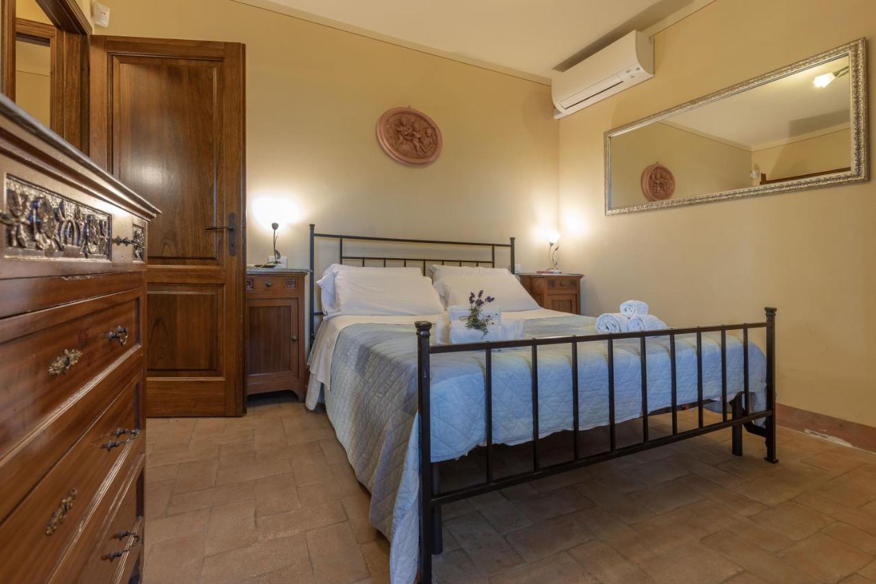 람포레키오 La Casa Medioevale B&B 외부 사진